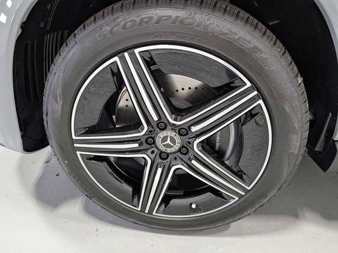 New 2026 Mercedes-Benz GLE 350 4MATIC image 3