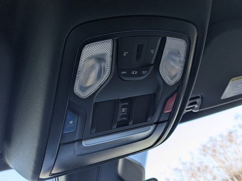 New 2026 RAM 1500 4x4 Crew Cab image 22