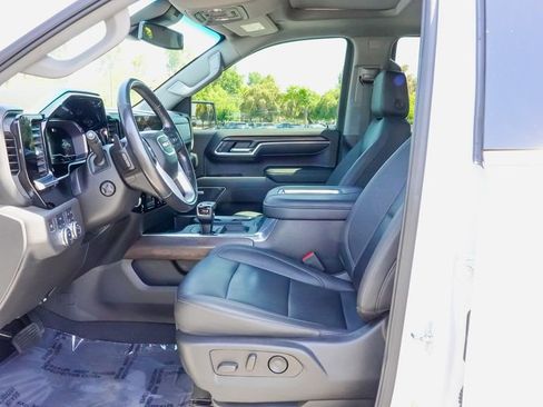 Used 2022 GMC Sierra 1500 SLT w/ SLT Premium Plus Package AWD/4WD image 20