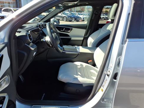 Certified 2023 Mercedes-Benz GLC 300 4MATIC image 9