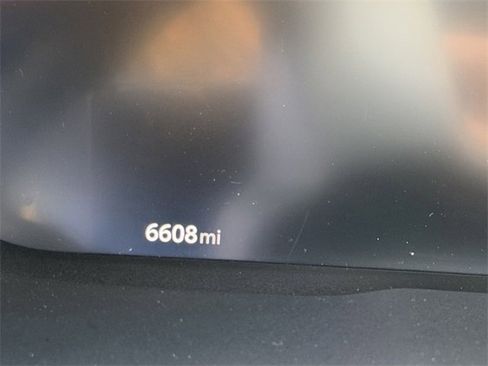 Used 2025 Toyota RAV4 Limited image 9