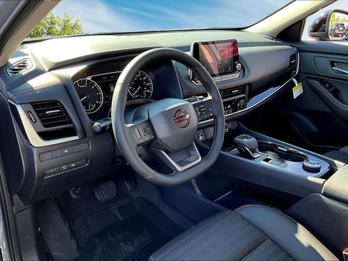 New 2026 Nissan Rogue SV AWD/4WD image 7
