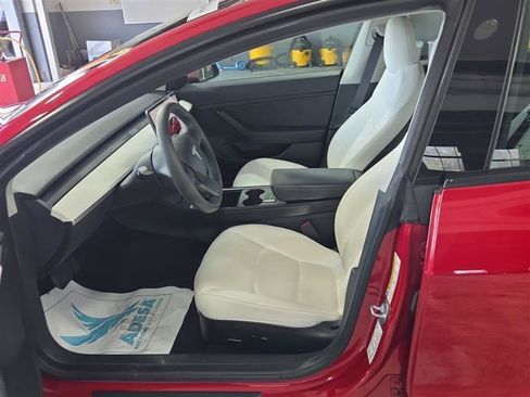 Used 2023 Tesla Model 3 Standard Range RWD image 6