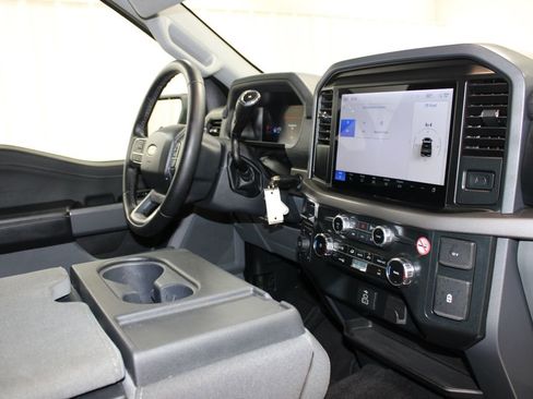 Used 2025 Ford F150 XLT w/ Equipment Group 301A Standard AWD/4WD image 35