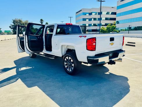 Used 2019 Chevrolet Silverado 2500 W/T w/ Snow Plow Prep Package image 46