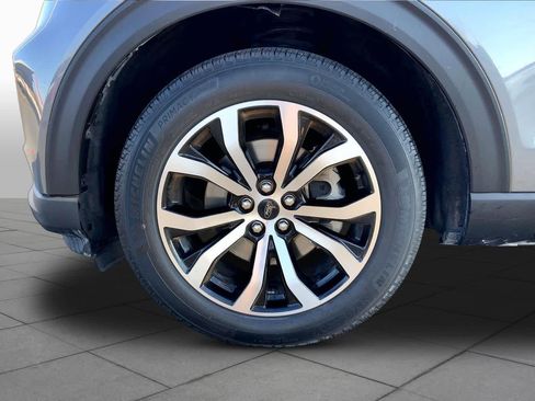 Used 2022 Ford Explorer ST-Line w/ Class IV Trailer Tow Package RWD image 11