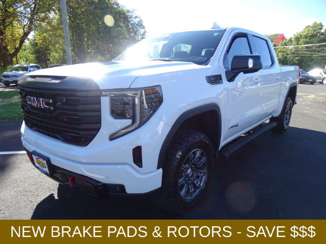 Certified 2024 GMC Sierra 1500 AT4 w/ Technology Package AWD/4WD image 1