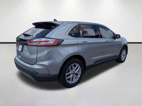 Used 2021 Ford Edge SEL AWD/4WD image 4