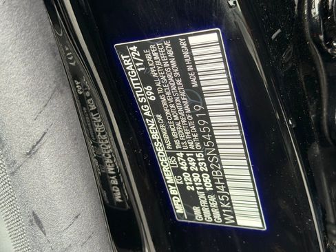 Certified 2025 Mercedes-Benz CLA 250 4MATIC image 31