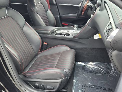Used 2023 Genesis G70 2.0T w/ Sport Prestige Package RWD image 16
