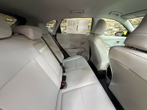 Used 2024 Hyundai Kona SEL image 30