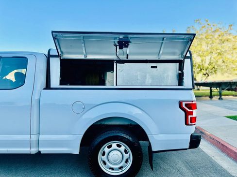 Used 2018 Ford F150 XL w/ Equipment Group 101A Mid RWD image 9