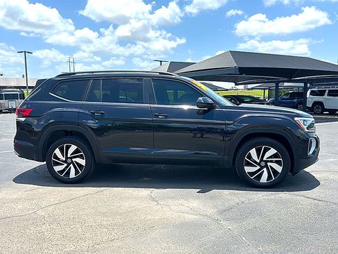Used 2026 Volkswagen Atlas SE AWD/4WD image 9