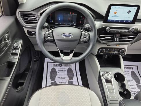 Used 2024 Ford Escape Active AWD/4WD image 8