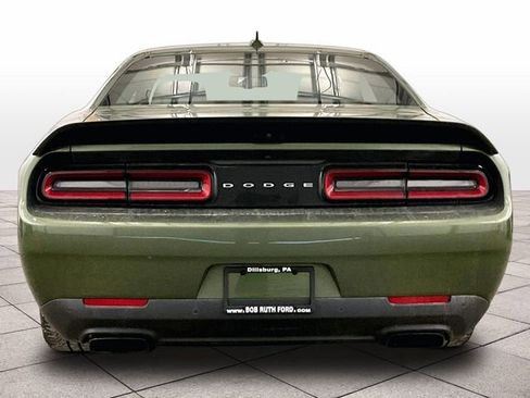 Used 2023 Dodge Challenger SRT Hellcat RWD image 4