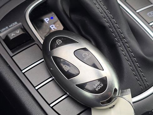Certified 2024 Hyundai Kona SE FWD image 19