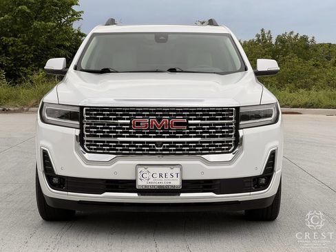 Used 2023 GMC Acadia Denali w/ Denali Ultimate Package image 9