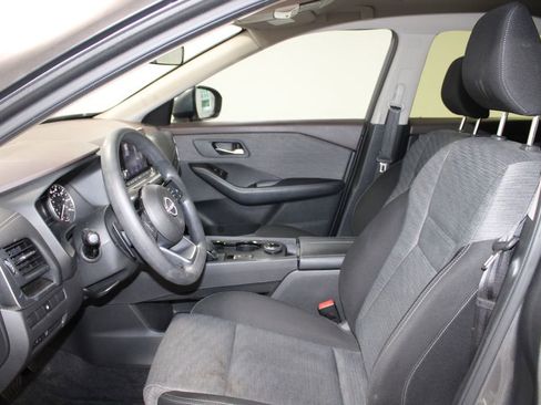 Used 2023 Nissan Rogue SV AWD/4WD image 16