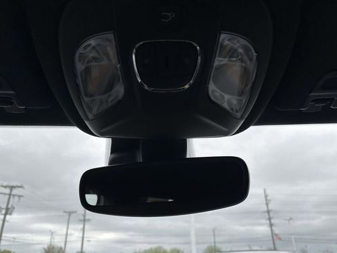 Used 2023 Jeep Compass Latitude w/ Convenience Group AWD/4WD image 30