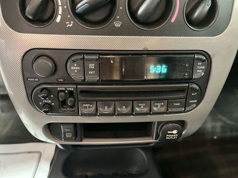Used 2003 Dodge Neon SXT FWD image 18