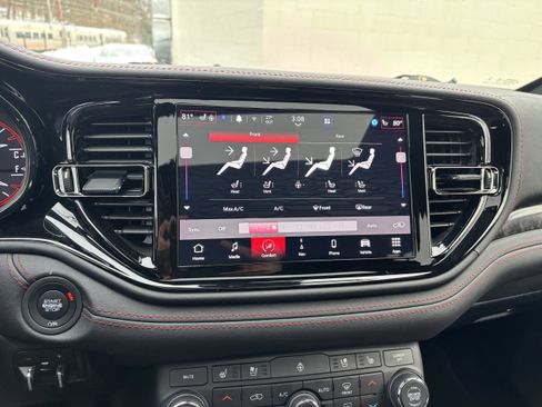 Certified 2024 Dodge Durango R/T image 7