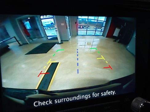 Used 2024 Nissan Frontier PRO-4X w/ Technology Package image 22