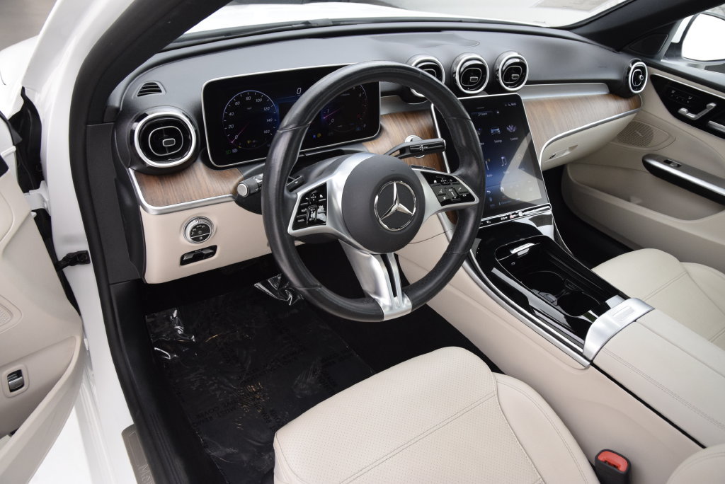 Used 2024 Mercedes-Benz C 300 Sedan image 21