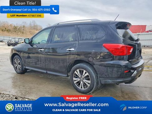 Used 2017 Nissan Pathfinder S image 3