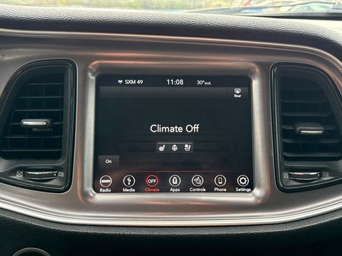 Used 2019 Dodge Challenger R/T w/ Plus Package image 23