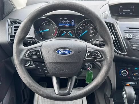 Used 2018 Ford Escape SE AWD/4WD image 16