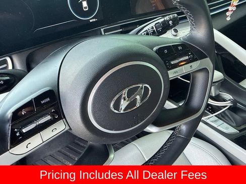 Used 2022 Hyundai Elantra Limited FWD image 8