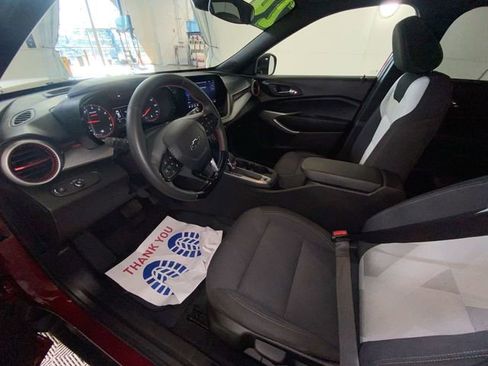 Used 2024 Chevrolet Trax RS w/ Driver Confidence Package FWD image 27