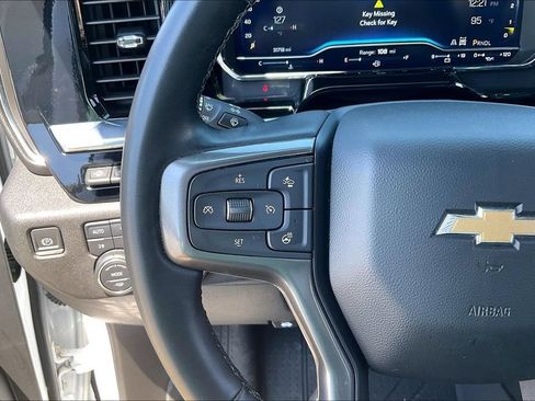 Used 2024 Chevrolet Silverado 2500 High Country w/ High Country Premium Package AWD/4WD image 12