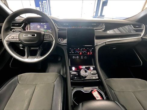 Used 2022 Jeep Grand Cherokee Trailhawk AWD/4WD image 21