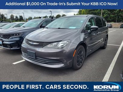Used 2018 Chrysler Pacifica L