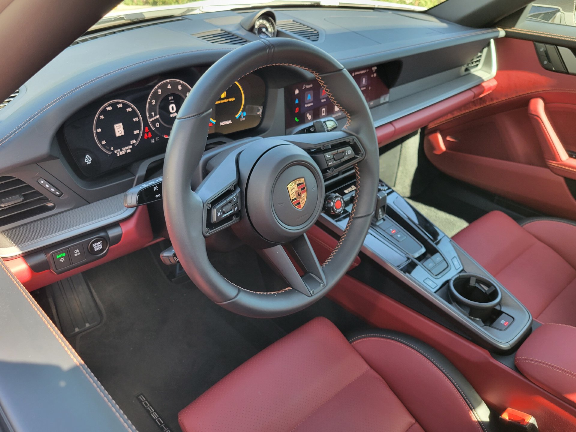 Used 2026 Porsche 911 Targa 4S AWD/4WD image 12