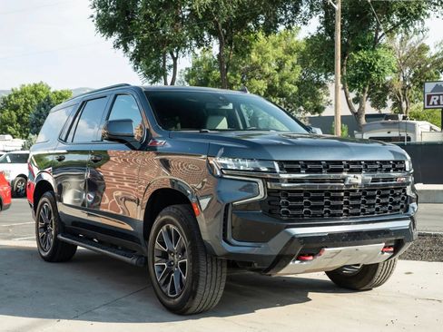 Used 2021 Chevrolet Tahoe Z71 w/ Z71 Signature Package AWD/4WD image 12
