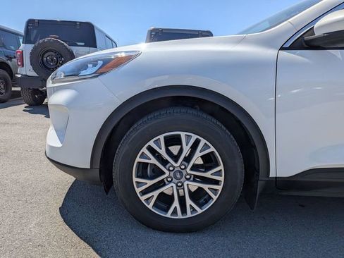 Certified 2021 Ford Escape SEL w/ Technology Package AWD/4WD image 22