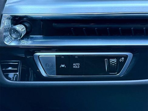 Used 2025 Cadillac Lyriq Luxury w/ LPO, Floor Liner Package image 27