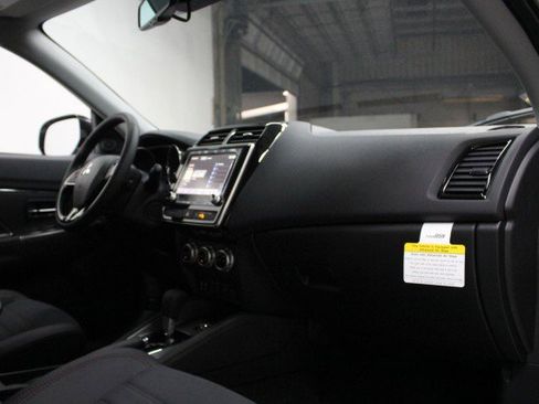 New 2026 Mitsubishi Outlander Sport SE image 17