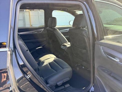 Used 2024 Cadillac XT6 Luxury w/ LPO, Floor Liner Package AWD/4WD image 16