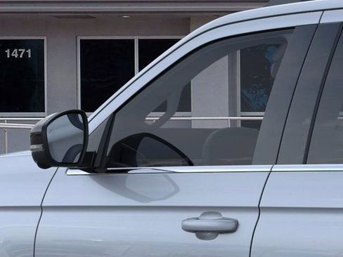 New 2025 Ford Expedition Platinum w/ Driver's Package image 20