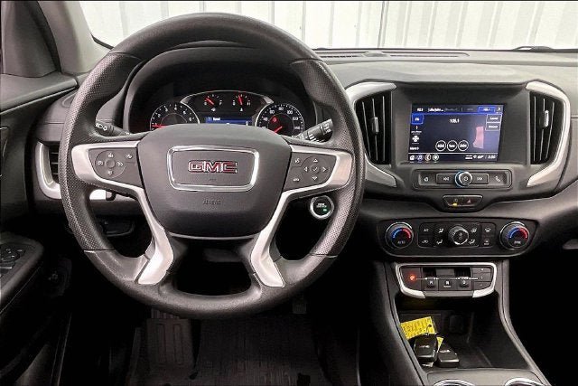 Certified 2024 GMC Terrain SLE w/ Driver Convenience Package AWD/4WD image 5