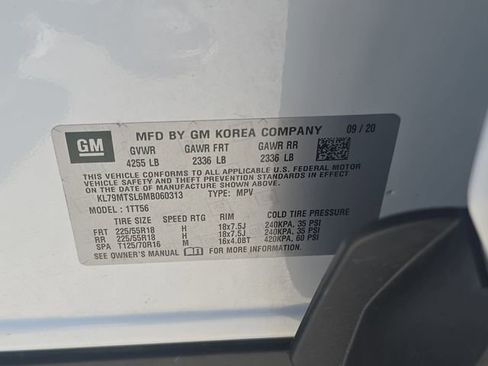 Used 2021 Chevrolet TrailBlazer RS w/ Sun and Liftgate Package image 37