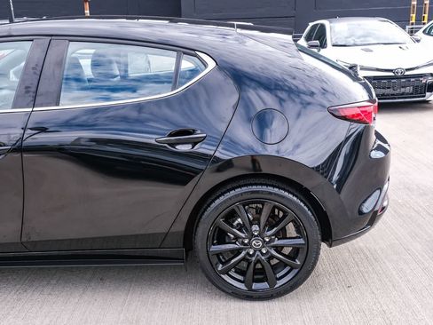 Used 2024 MAZDA MAZDA3 s FWD image 8