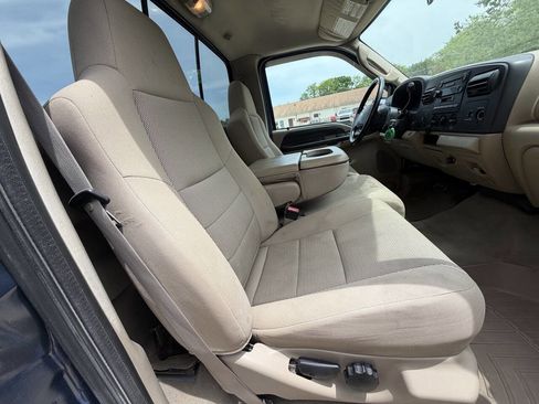 Used 2005 Ford F250 XLT AWD/4WD image 8
