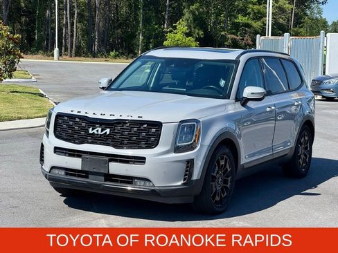 Used 2022 Kia Telluride SX w/ Nightfall Edition Package AWD/4WD image 2