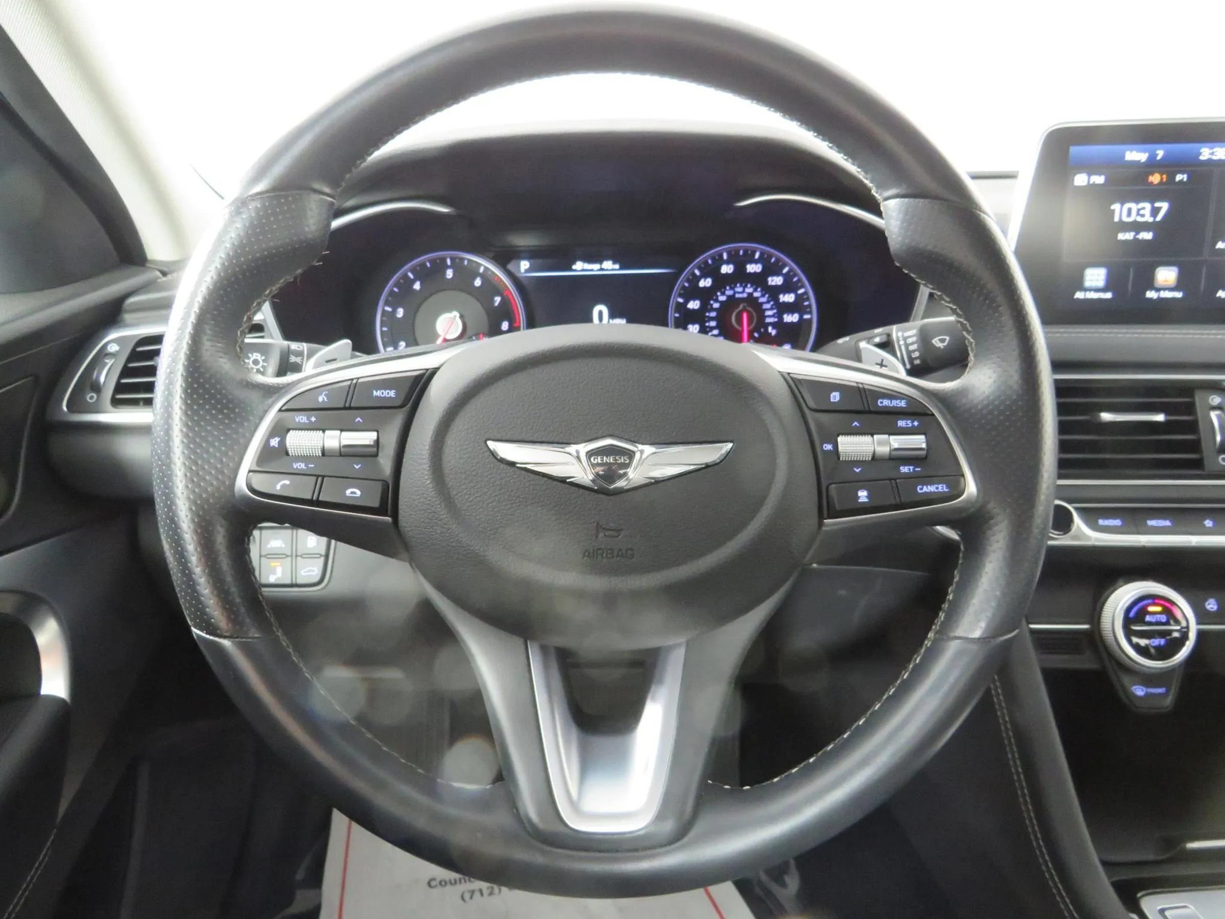 Used 2019 Genesis G70 2.0T Advanced AWD/4WD image 13