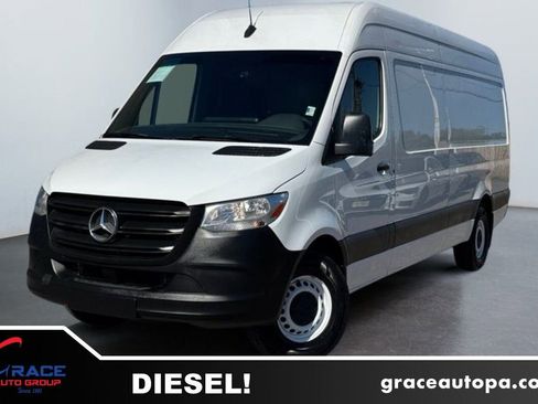 Used 2024 Mercedes-Benz Sprinter 2500 image 1