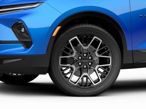 New 2026 Chevrolet Blazer RS w/ Driver Confidence II Package FWD image 7